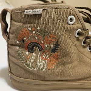 BANGS | Mushroom Meadow High Top Canvas Sneakers Shoes Size Women's 6/Men' ms 4.